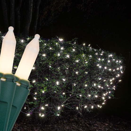 4' x 6' Net Lights - 150 Frosted White Lamps - Green Wire